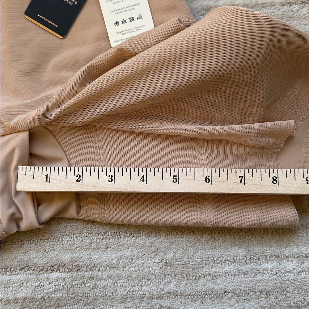 NWT Honeylove Sculptwear Super Power Short Nude Size Small - Picture 16 of 16